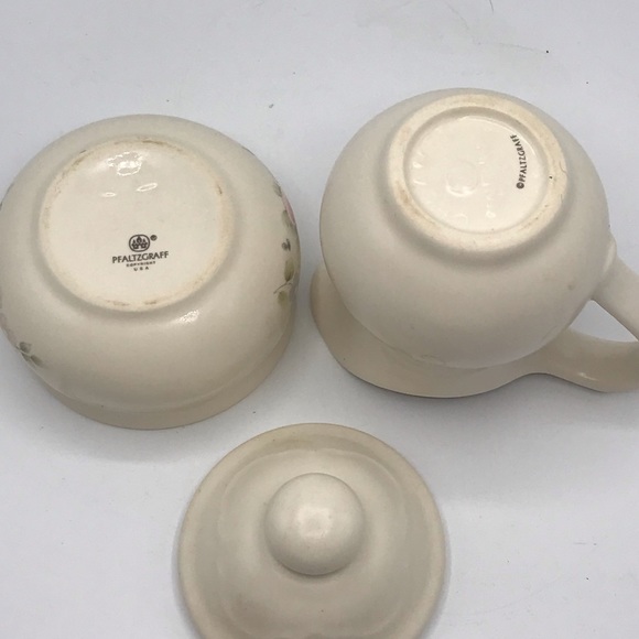 Vintage Pfaltzgraff Tea Rose sugar and creamer beige with pink roses. - Picture 8 of 8